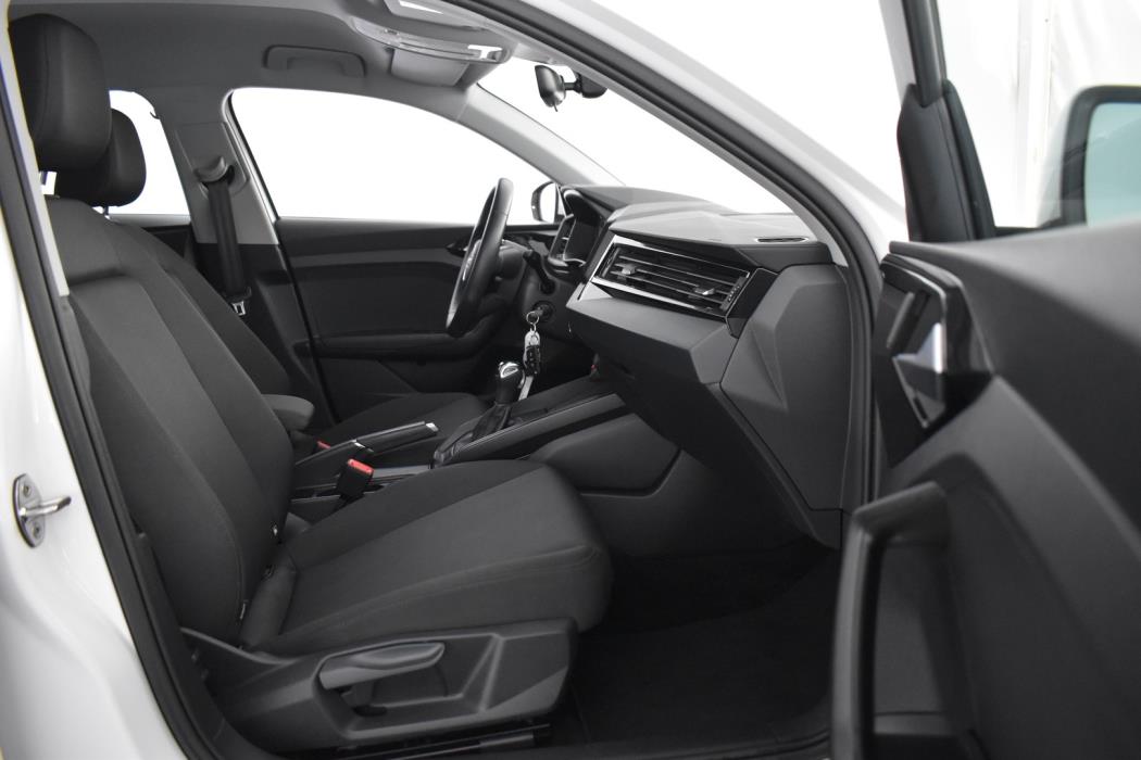 AUDI A1 2021