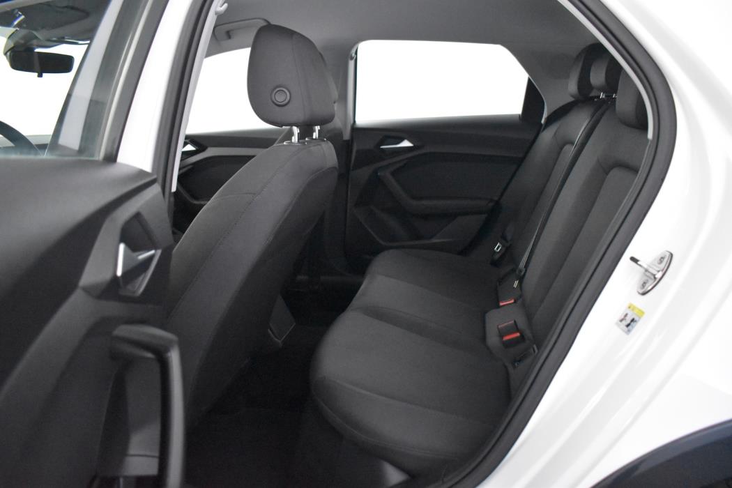 AUDI A1 2021