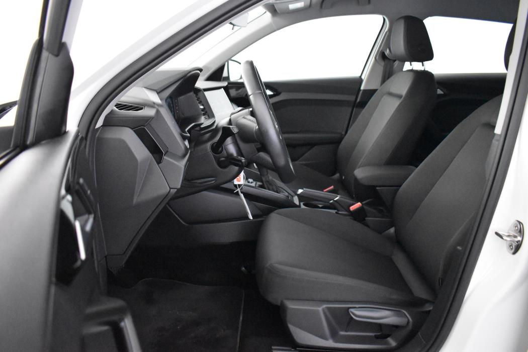 AUDI A1 2021