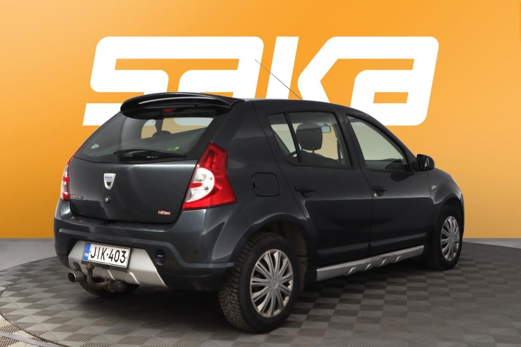 DACIA Sandero 2013