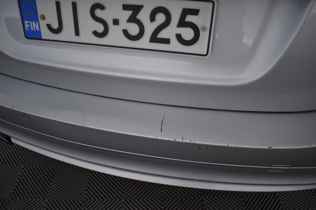 BMW 320 2009