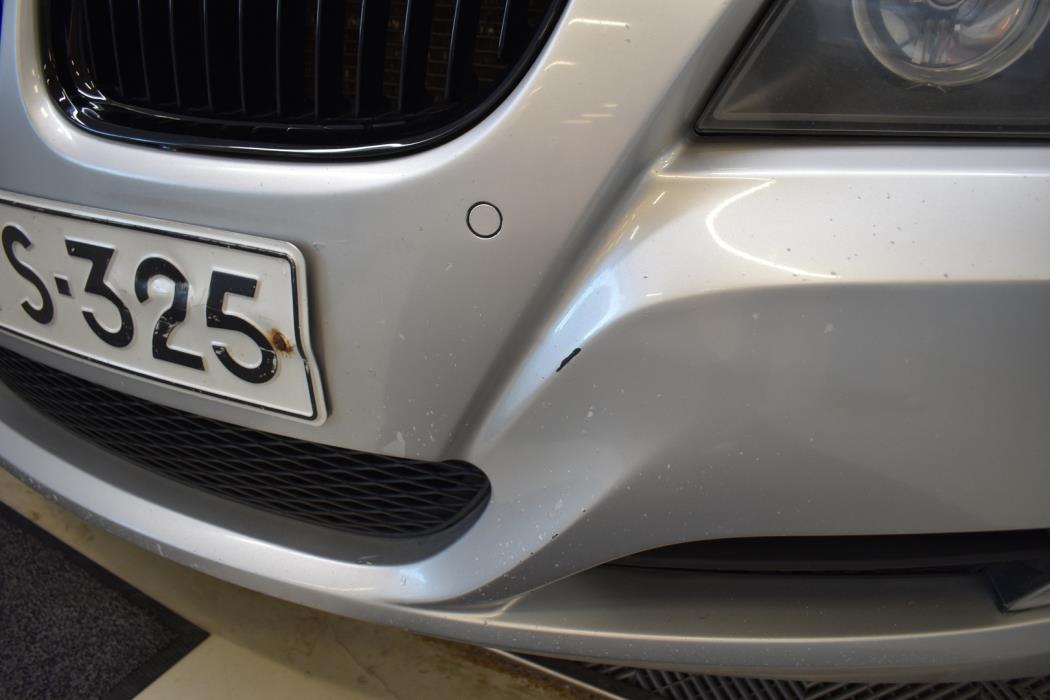 BMW 320 2009