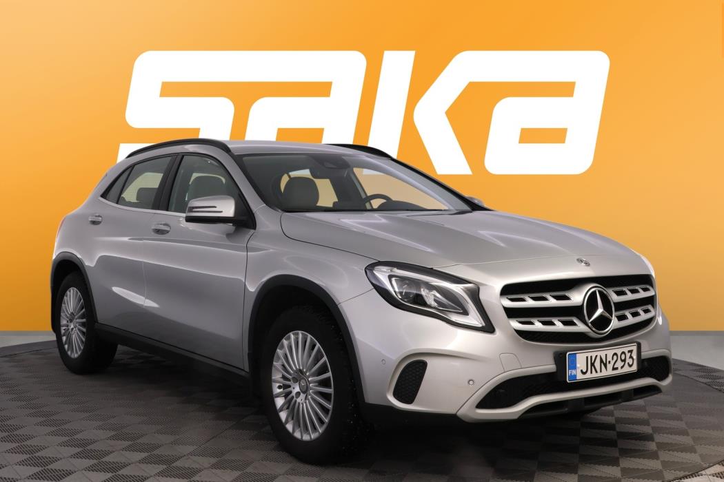 MERCEDES-BENZ GLA 2018