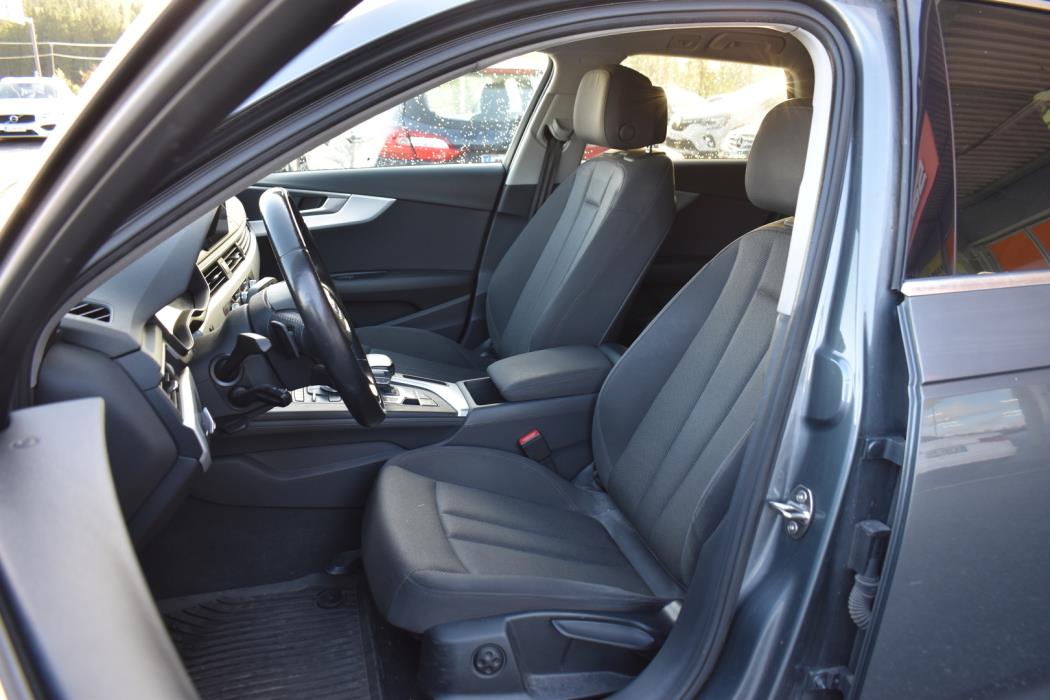 AUDI A4 2017