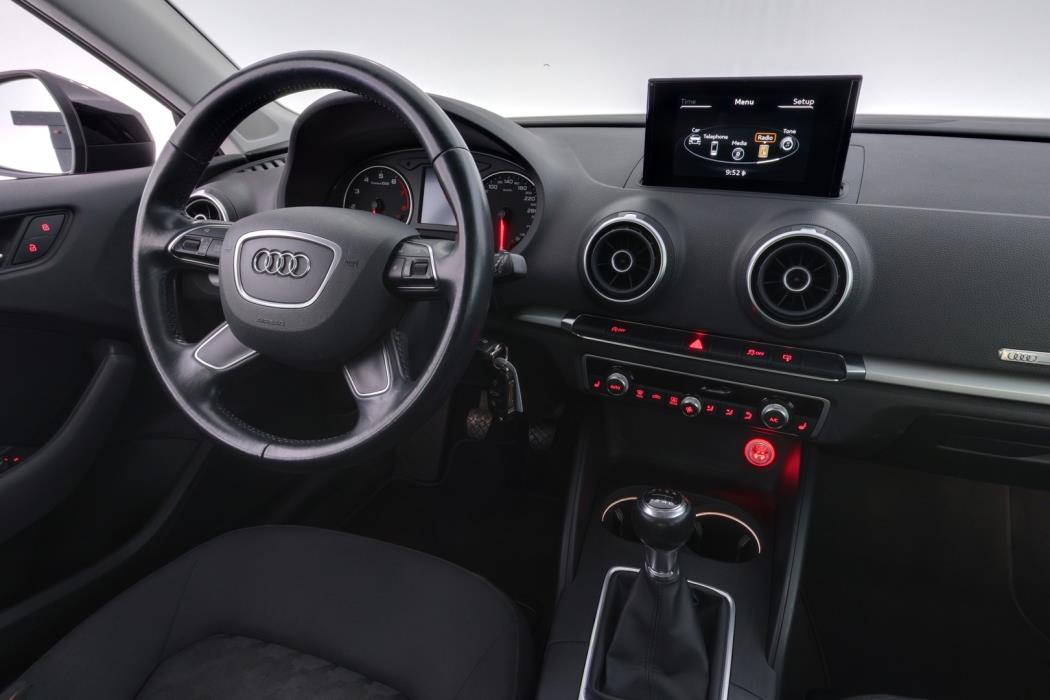 AUDI A3 2016
