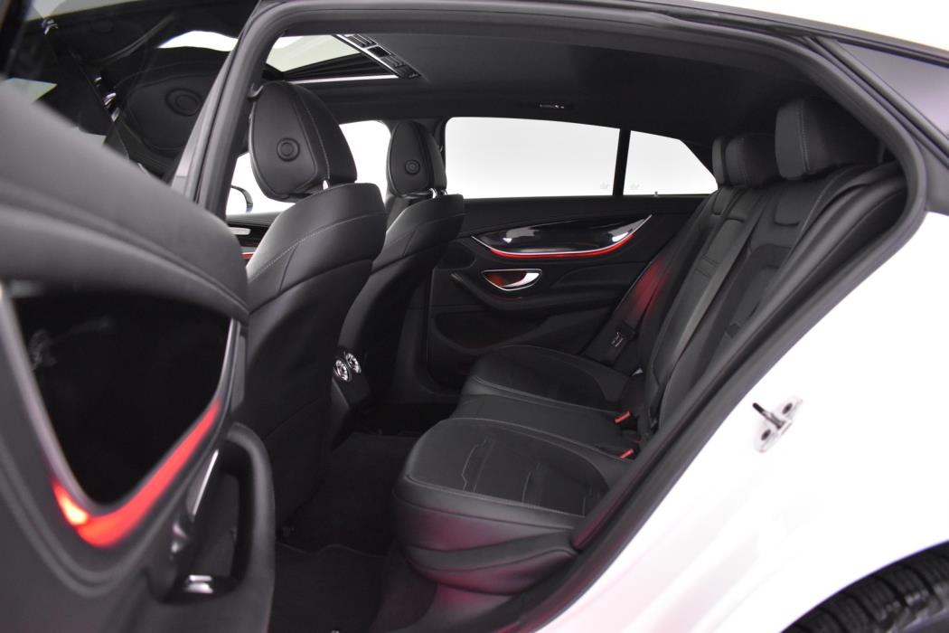 MERCEDES-BENZ AMG GT 43 2019