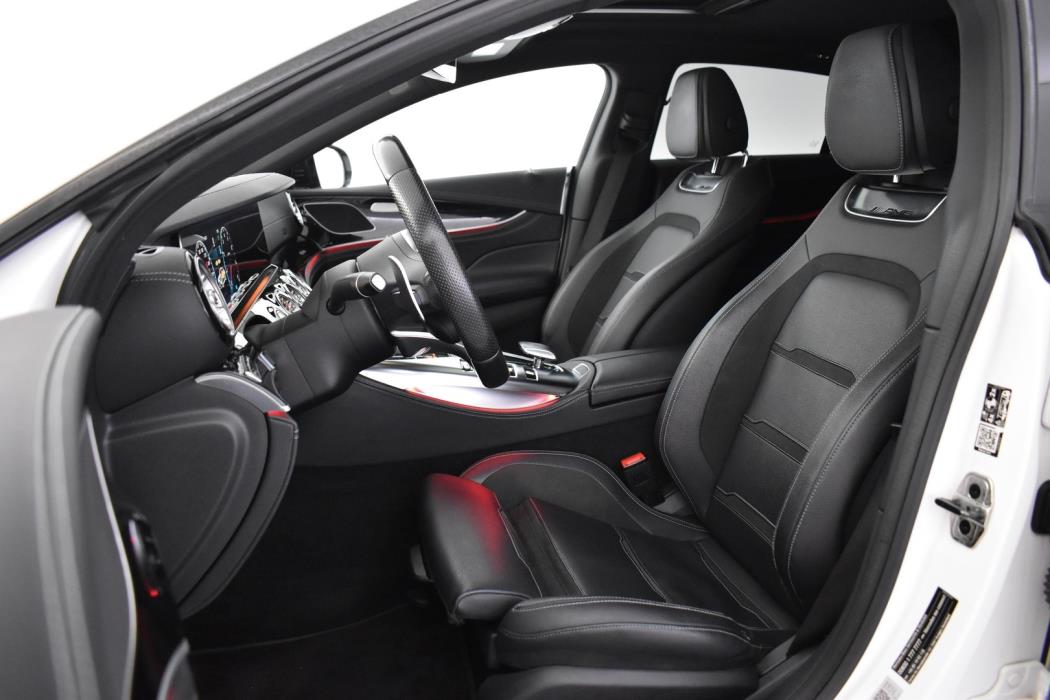 MERCEDES-BENZ AMG GT 43 2019