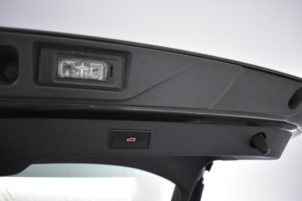 SKODA Enyaq 2023