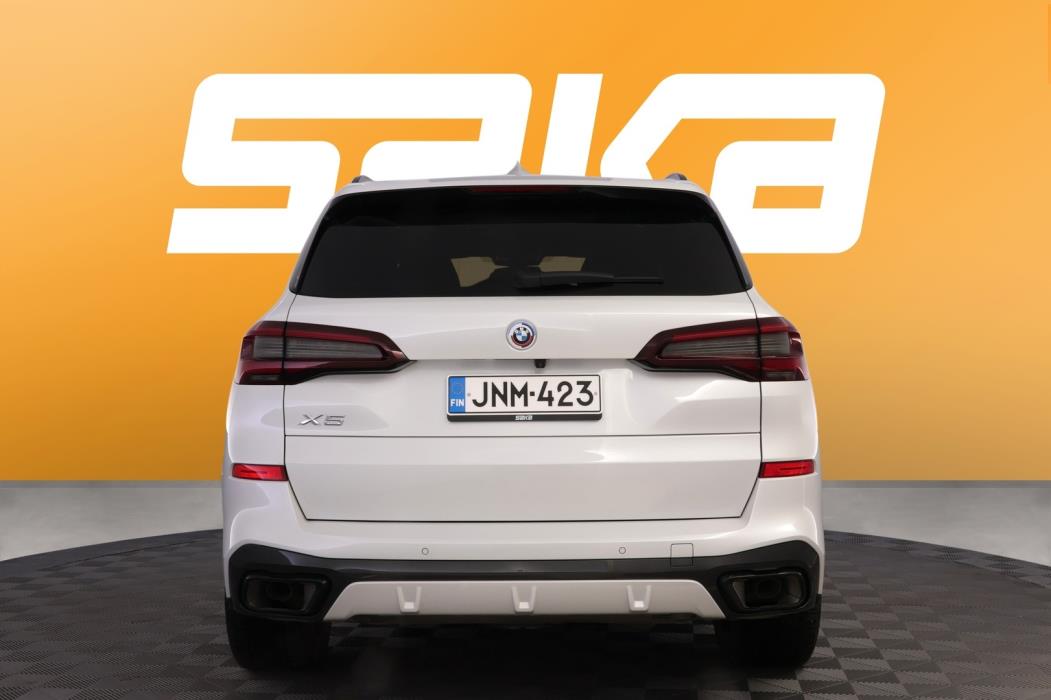 BMW X5 2023