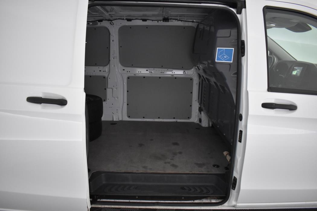 MERCEDES-BENZ Vito 2022