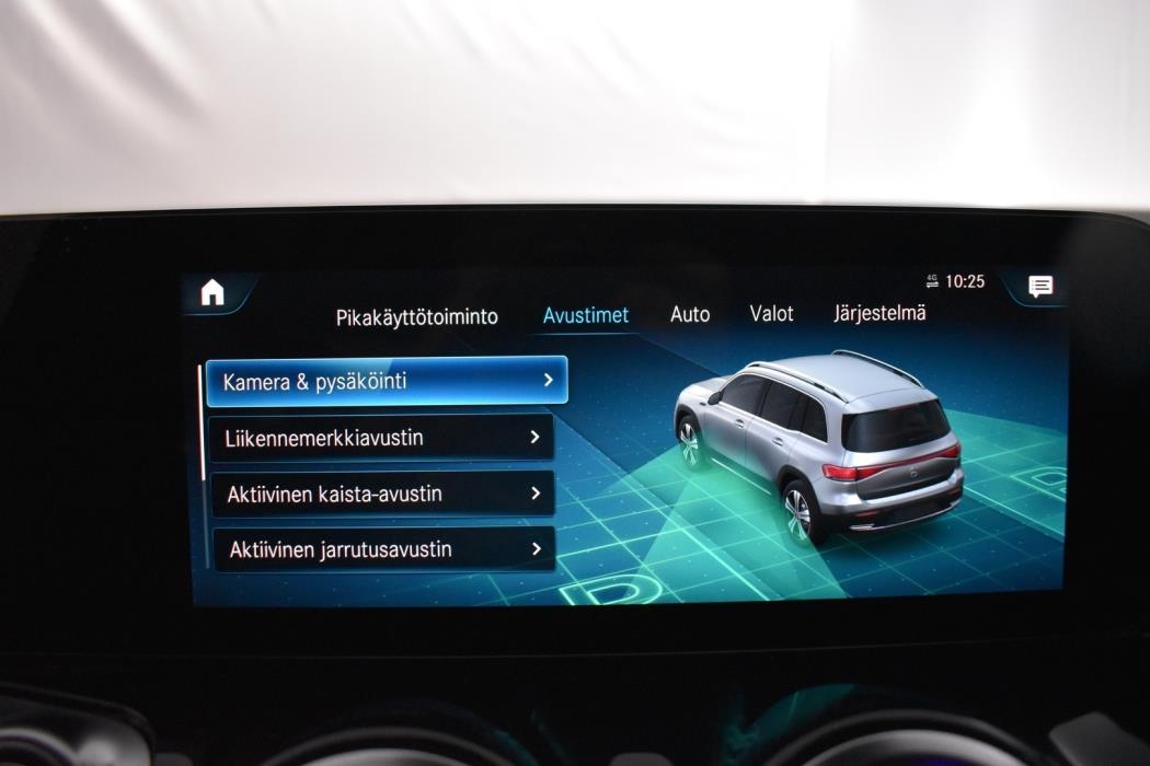 MERCEDES-BENZ EQB 2023