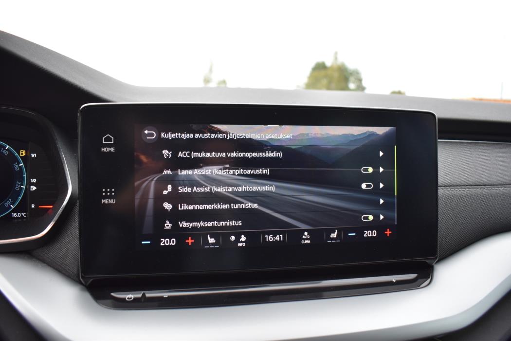 SKODA Octavia 2022