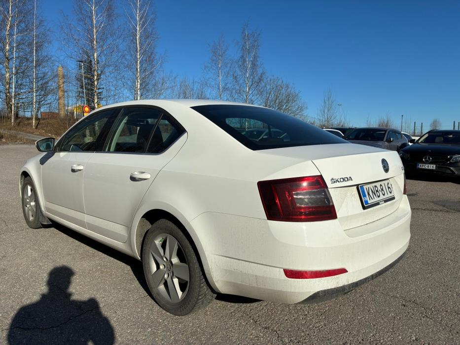 SKODA Octavia 2015