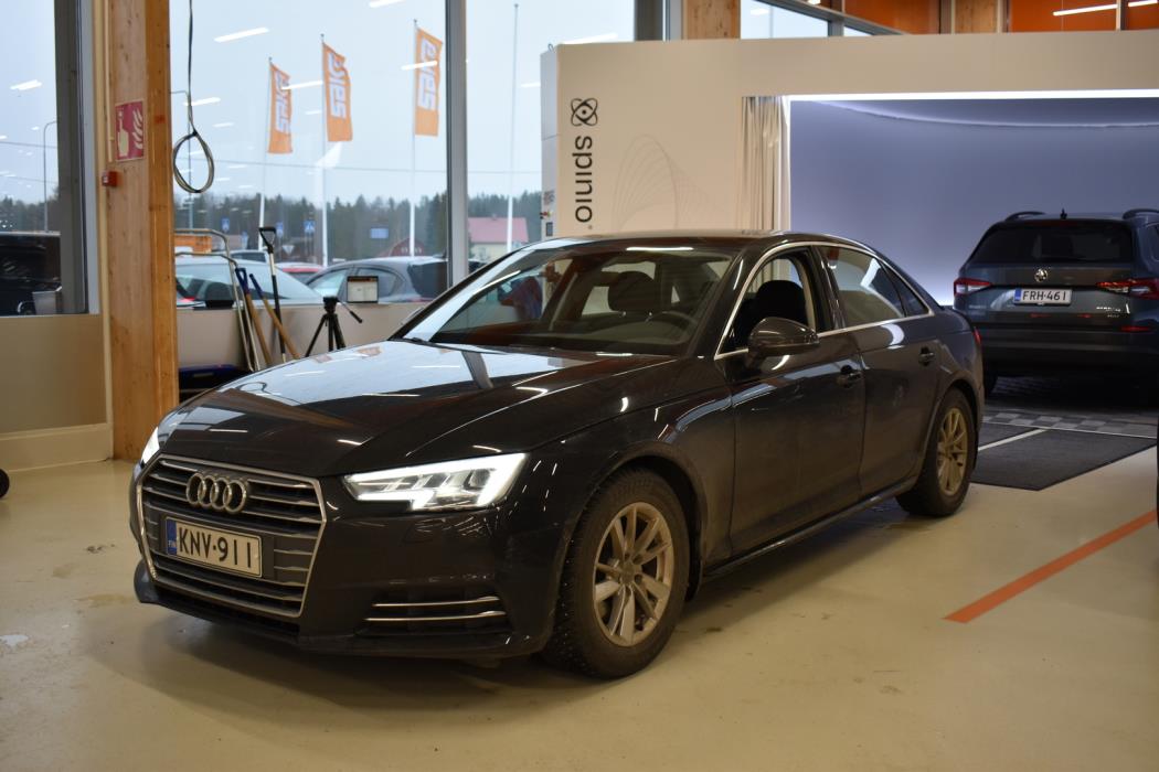 AUDI A4 2016