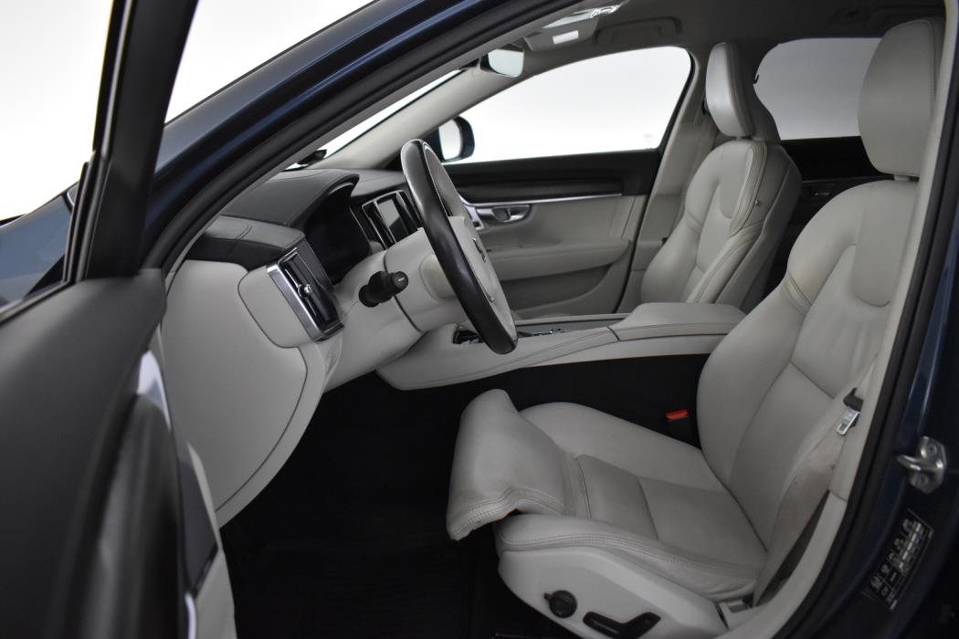 VOLVO V90 Cross Country 2019