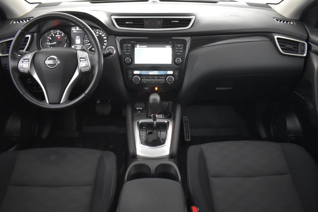 NISSAN Qashqai 2017