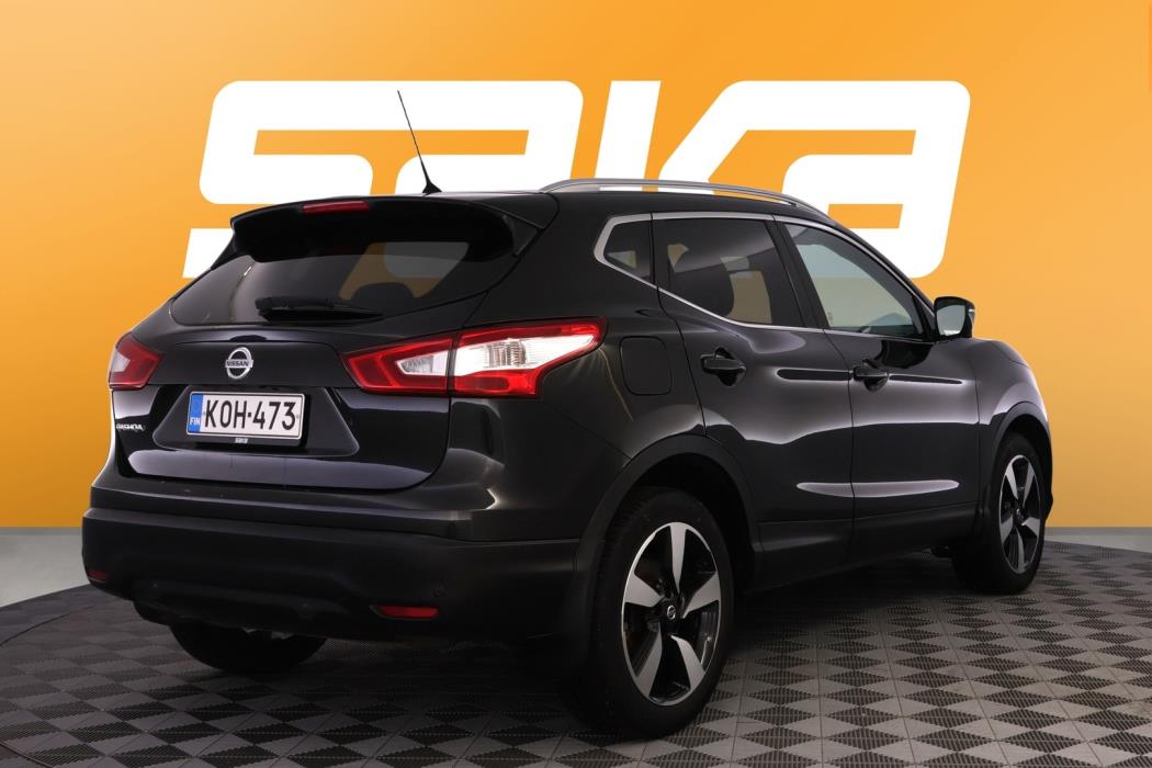 NISSAN Qashqai 2017