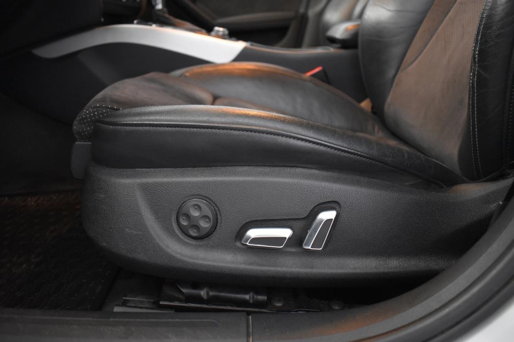 AUDI A4 2013