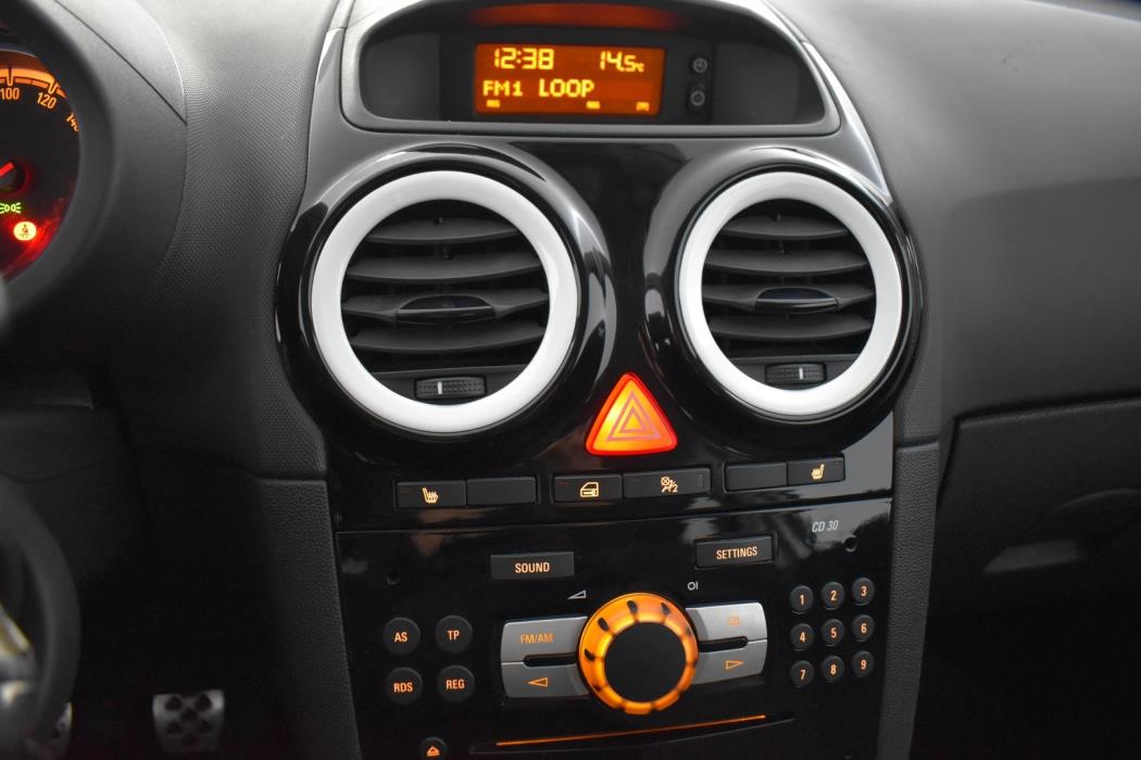 OPEL Corsa 2011