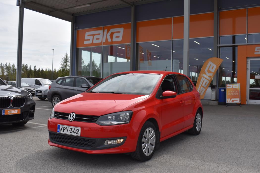 VOLKSWAGEN Polo 2012