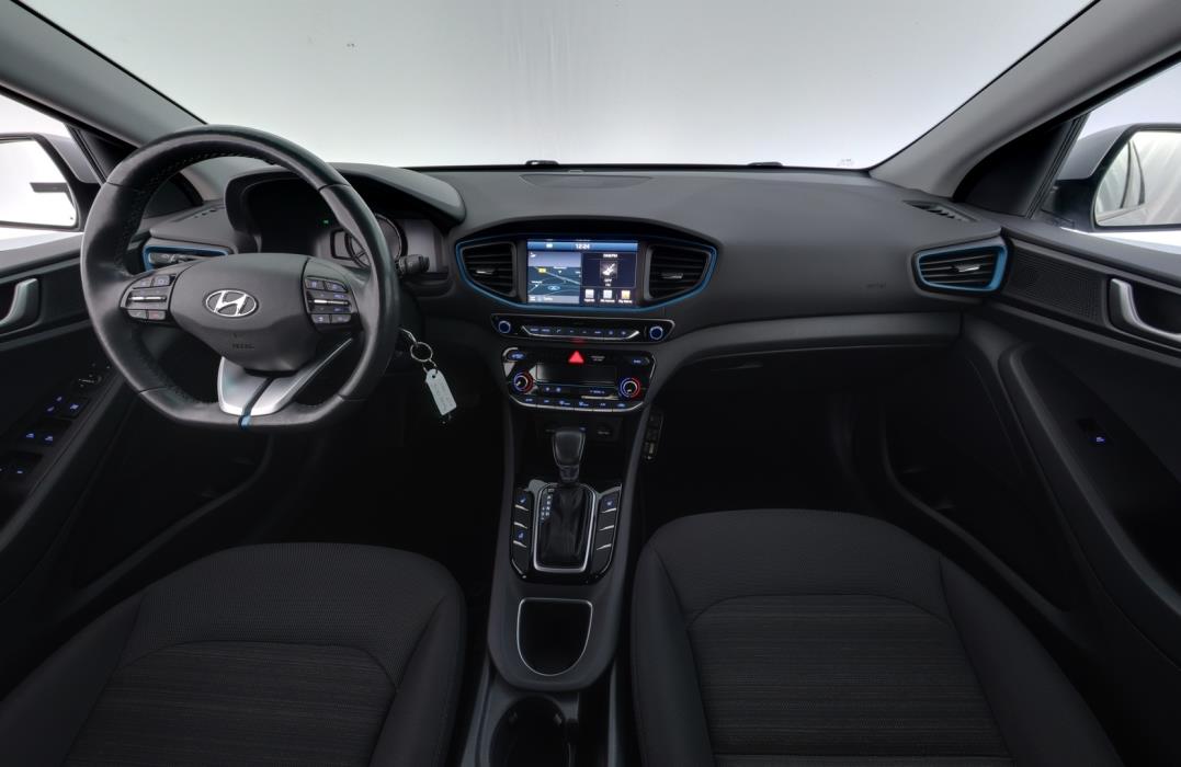 HYUNDAI IONIQ hybrid 2017