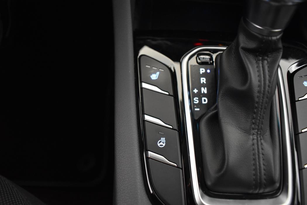 HYUNDAI IONIQ hybrid 2017