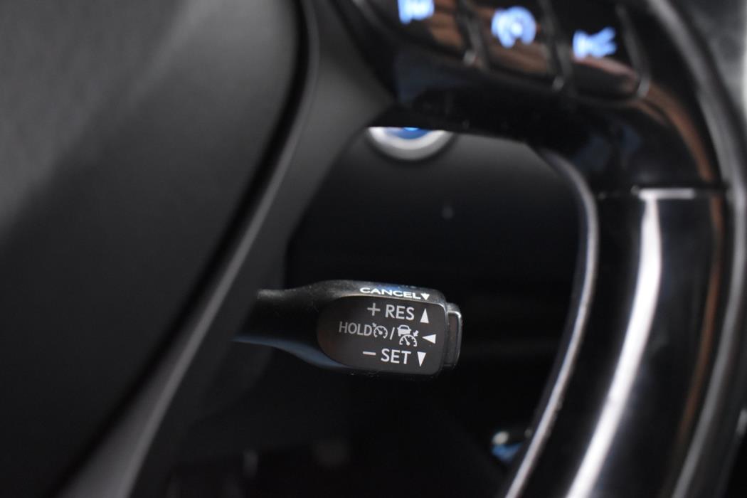 TOYOTA C-HR 2017