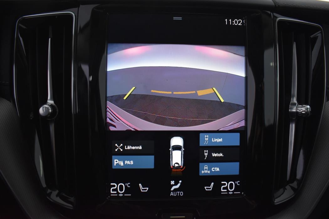 VOLVO XC60 2021
