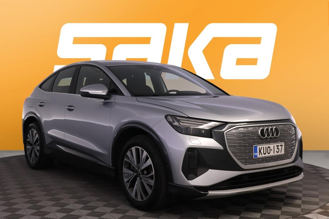 AUDI Q4 e-tron 2023