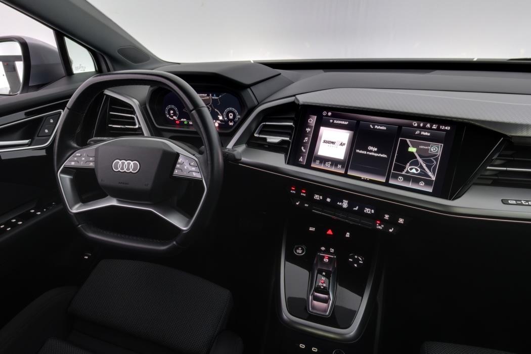 AUDI Q4 e-tron 2023