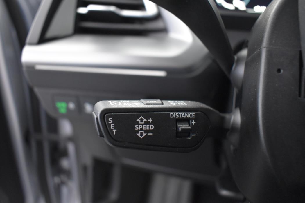 AUDI Q4 e-tron 2023