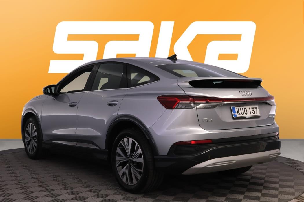 AUDI Q4 e-tron 2023