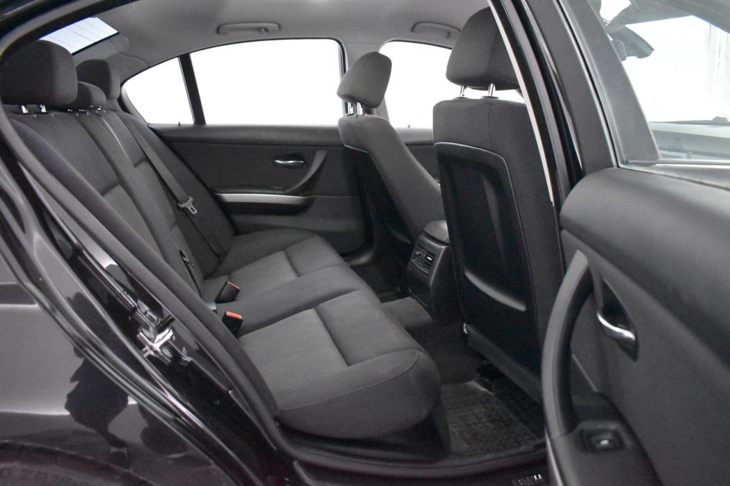 BMW 320 2007