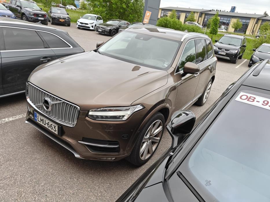 VOLVO XC90 2016