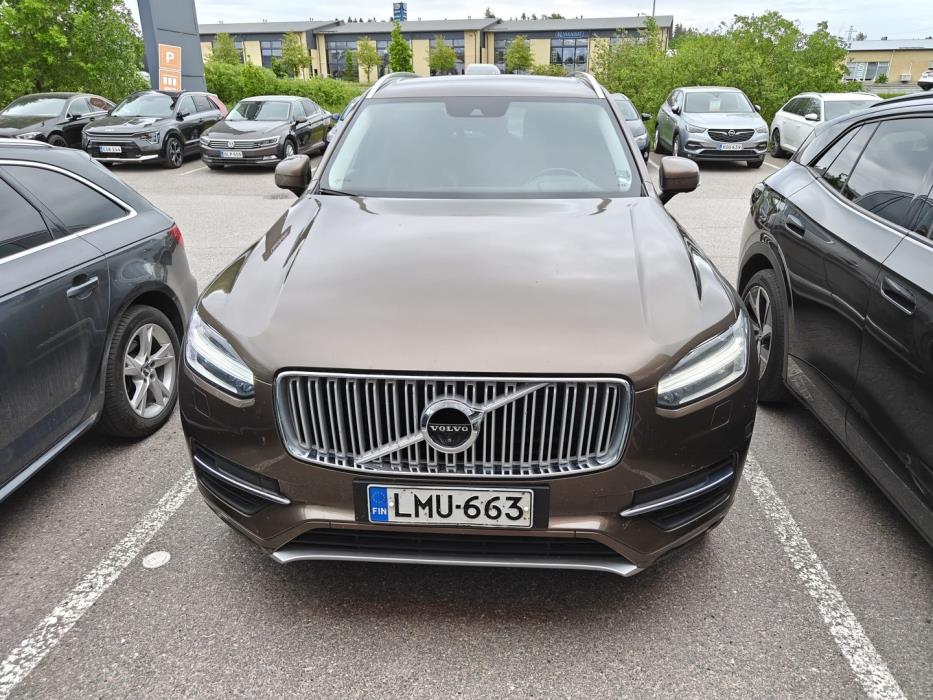 VOLVO XC90 2016