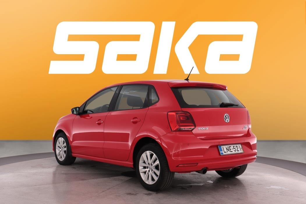VOLKSWAGEN Polo 2016