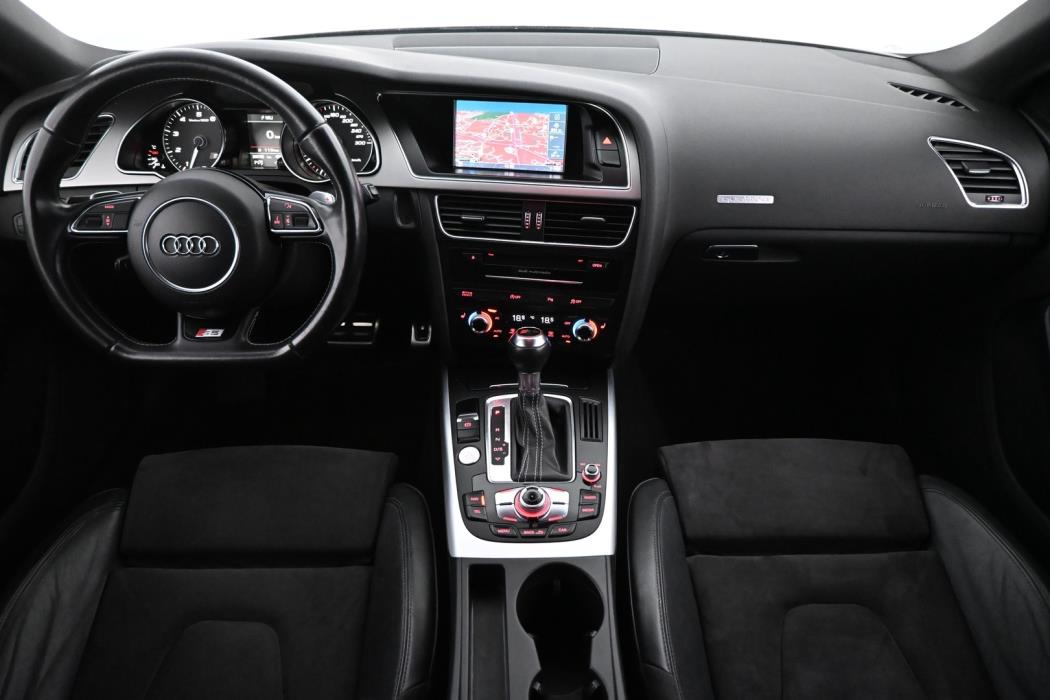 AUDI S5 2012
