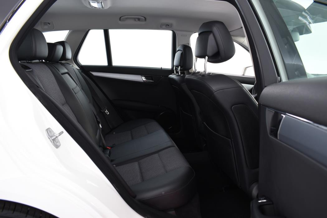 MERCEDES-BENZ C 2009
