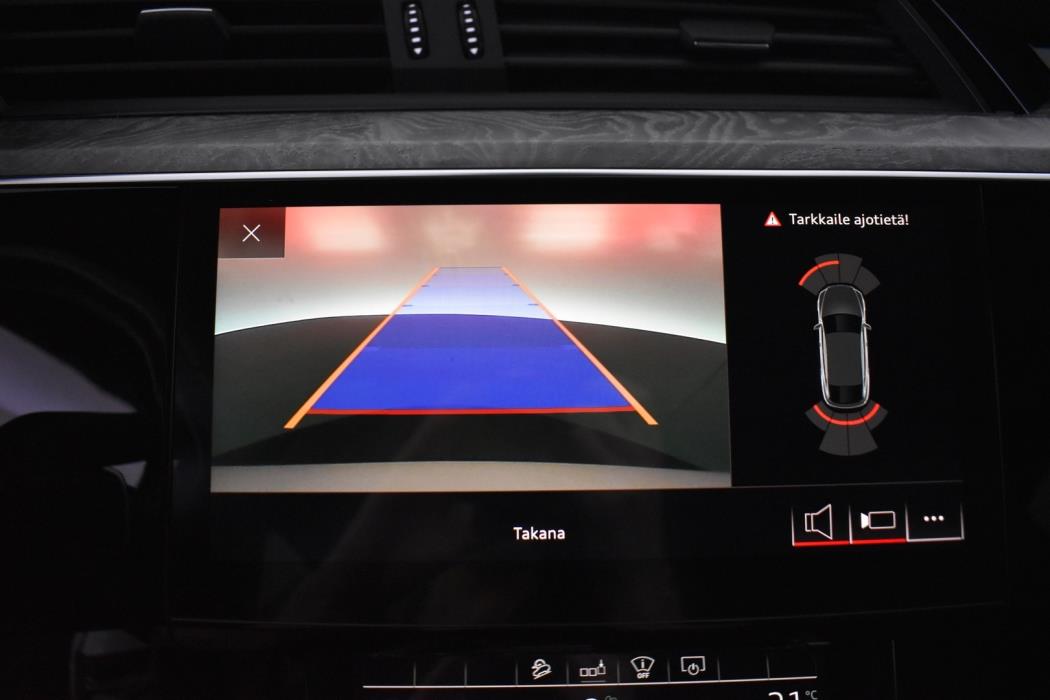 AUDI e-tron 2020