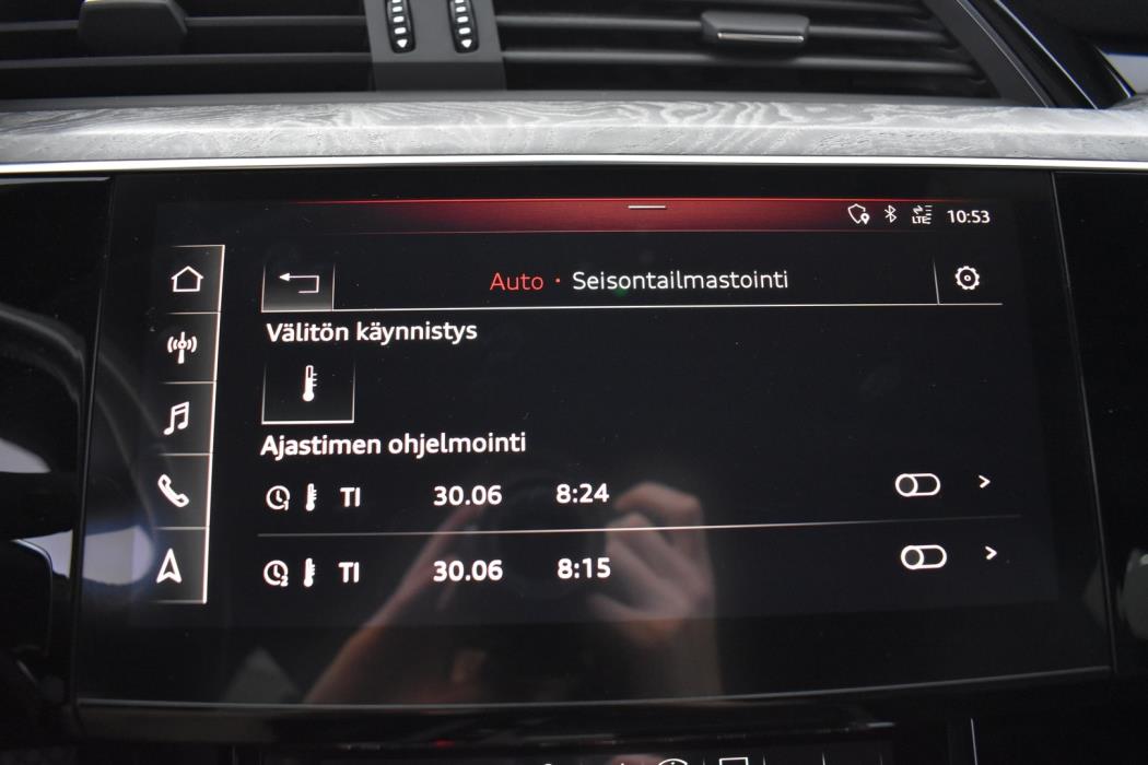 AUDI e-tron 2020