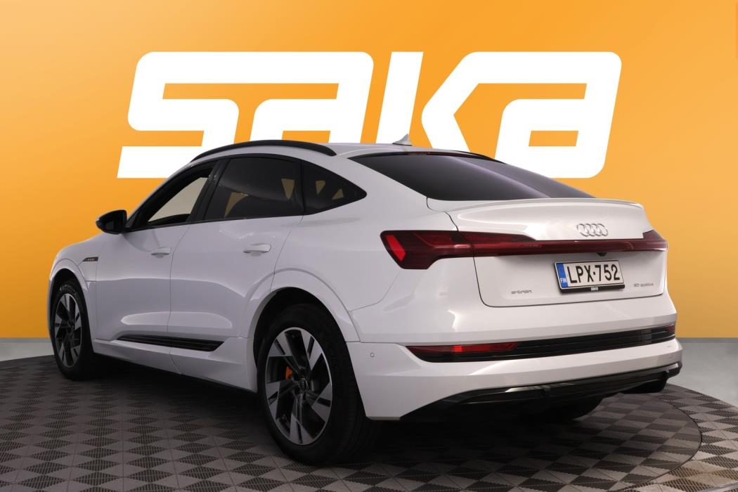 AUDI e-tron 2020