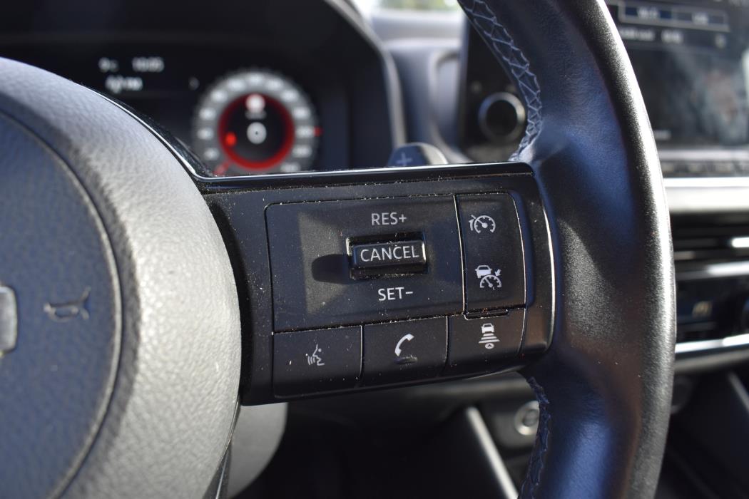 NISSAN Qashqai 2022