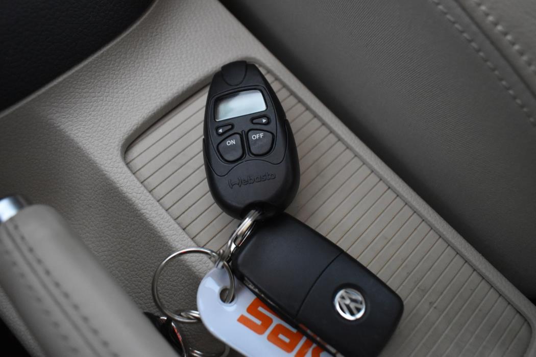 VOLKSWAGEN Golf 2012