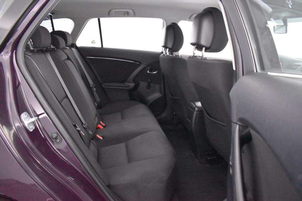 TOYOTA Avensis 2010