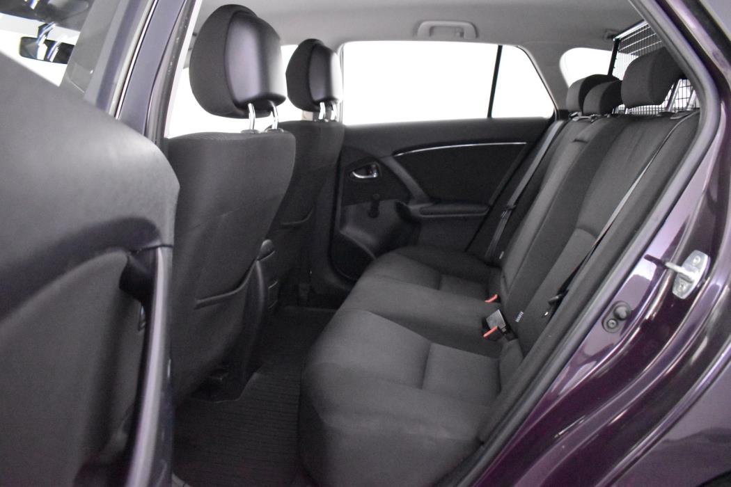 TOYOTA Avensis 2010