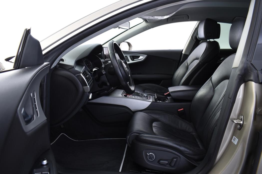 AUDI A7 2012