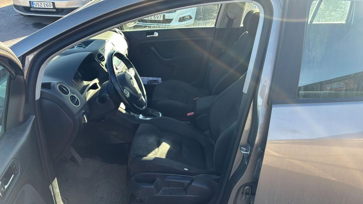 VOLKSWAGEN Golf Plus 2014