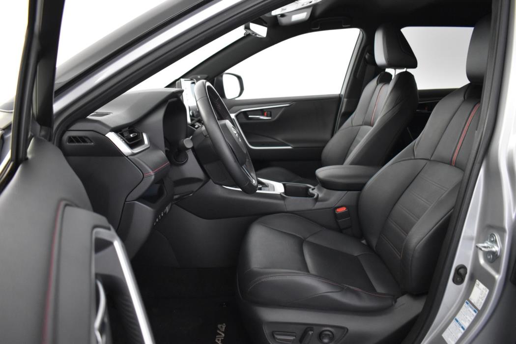 TOYOTA RAV4 PLUG-IN 2022