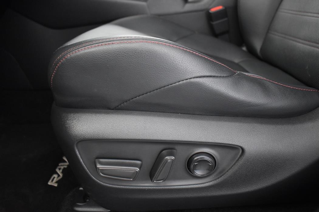 TOYOTA RAV4 PLUG-IN 2022