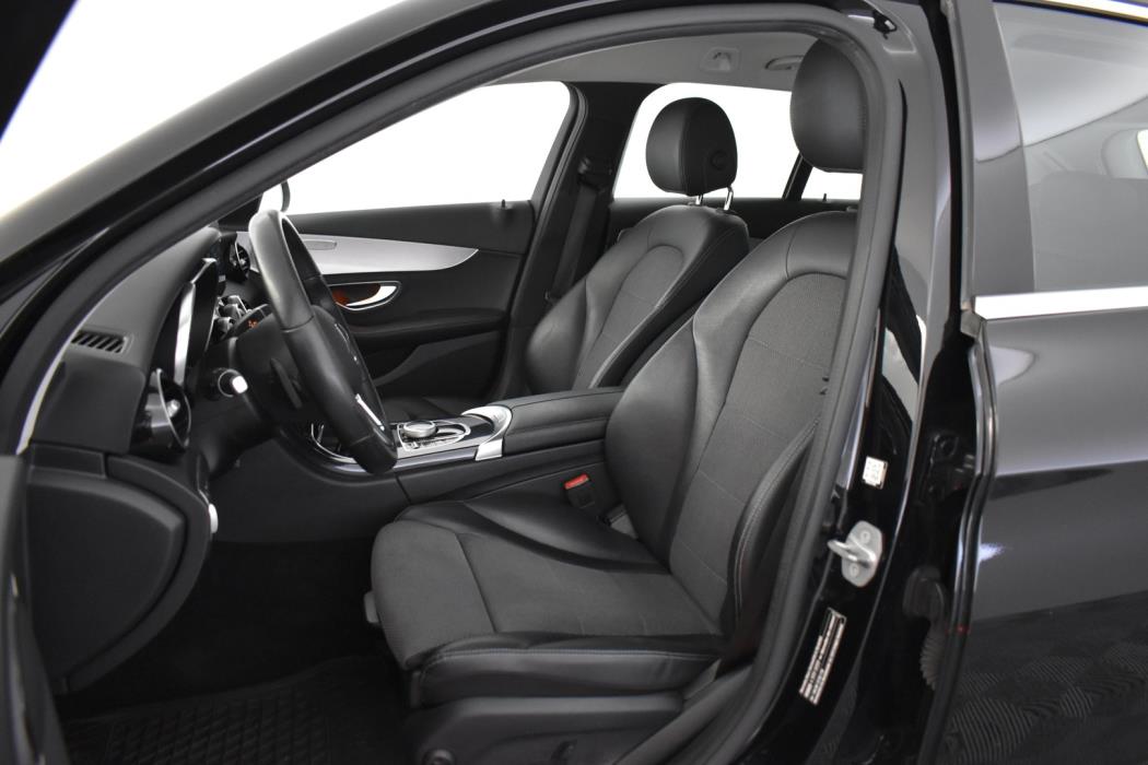 MERCEDES-BENZ C 2020